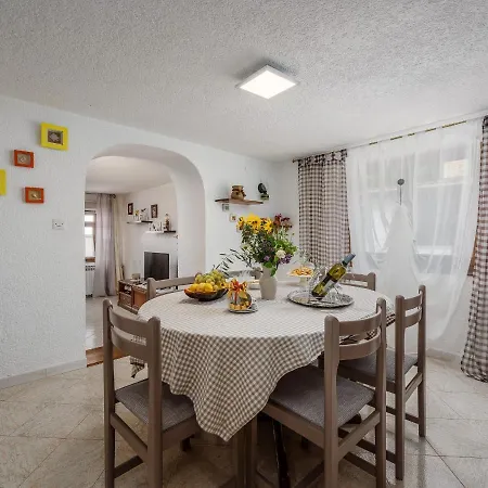 Casa Astrid Materada Ferienhaus Poreč